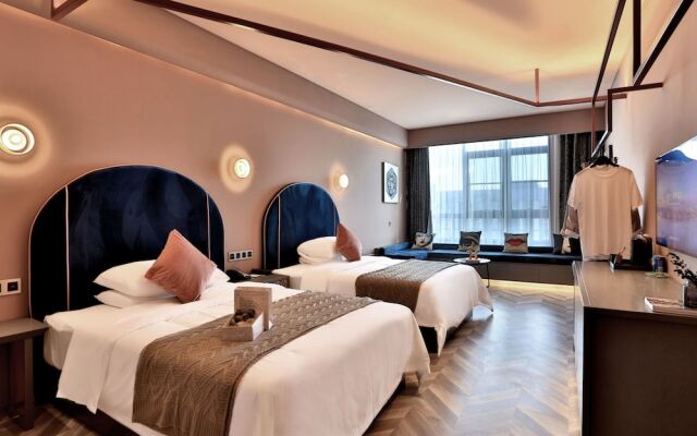 Hangzhou Vline Hotel