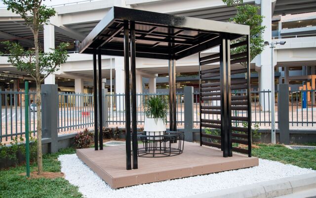Tune Hotel Klia-Klia2 (Airport Transit Hotel)