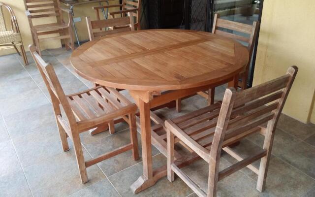 Palm Seaside Inn and Beach Resort