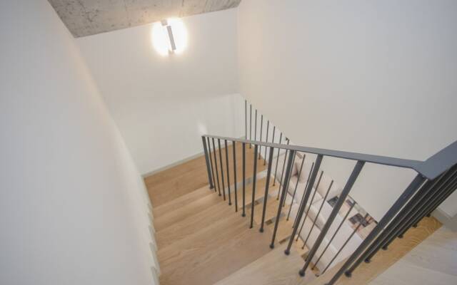 Liiiving in Porto - Luxury Beachfront Apartment VI