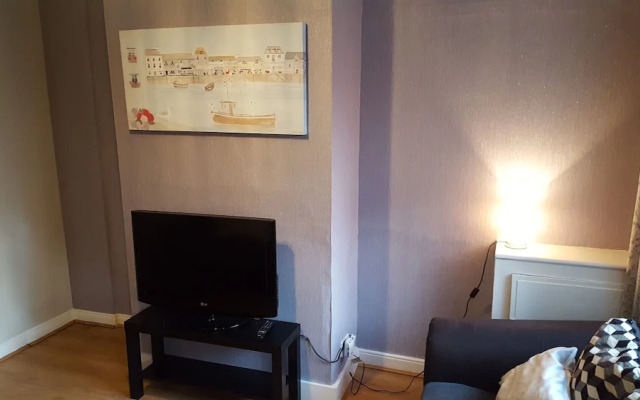 Belfast Murals Town House