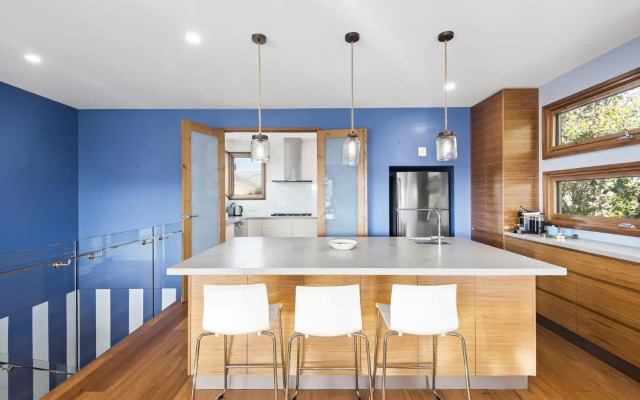 Kingfisher Beach House