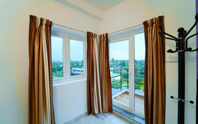Grand Padappai Residency