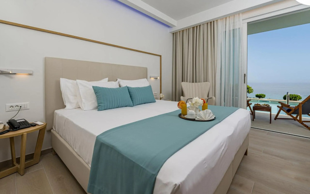 Mirage Bleu Hotel