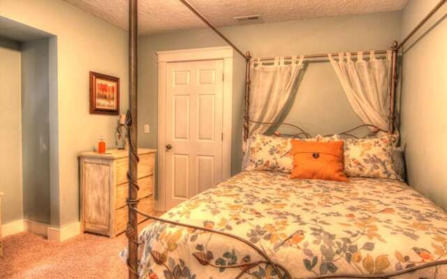 Huckleberry Hill Bed and Breakfast