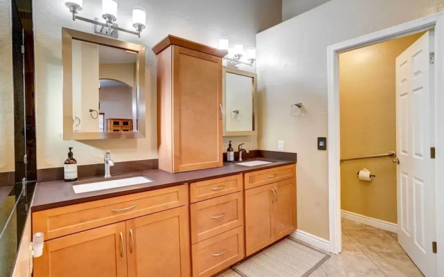 Spacious Arizona Getaway w/ Pool, Pets Welcome!