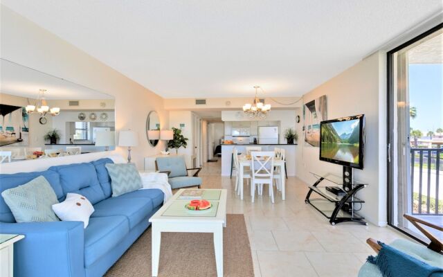 Cape Winds by Stay in Cocoa Beach