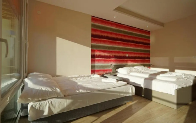 Colors Holiday Hotel