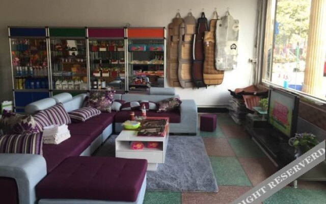Kangyi Hostel
