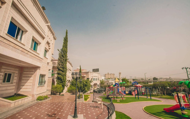 La Fontaine Al Hada Resort