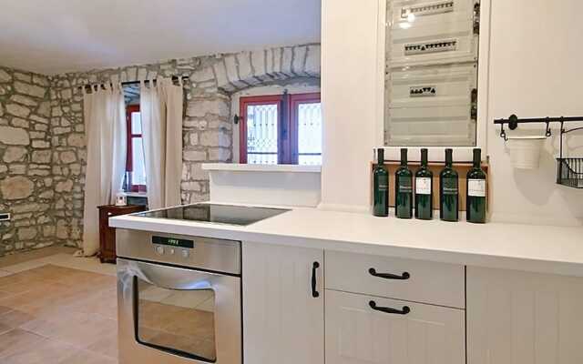 Beautiful Villa in Dracevac With Swimming Pool