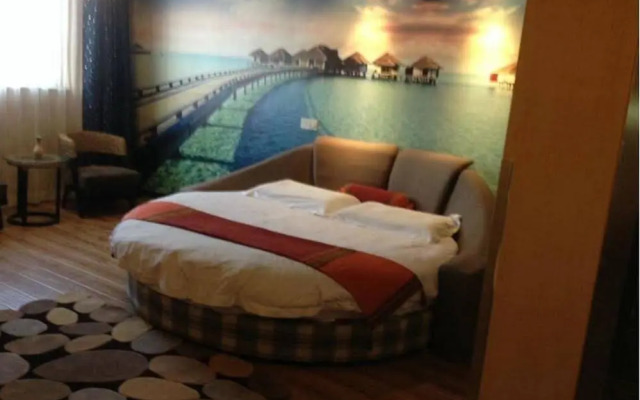Motel 168