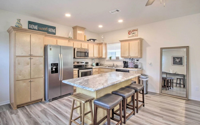 Downtown Pensacola Vacation Rental w/ Yard!