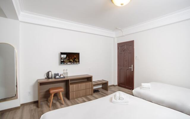 SAZI Ben Thanh Hotel