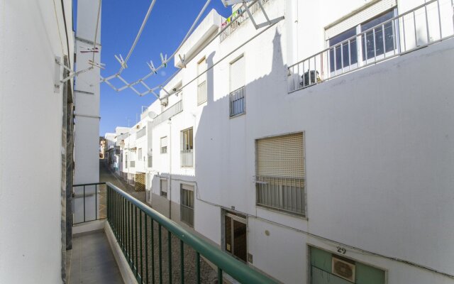 A13 - Ultra Central Studio