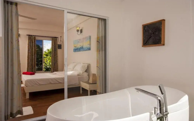 Amra Palace Laamu
