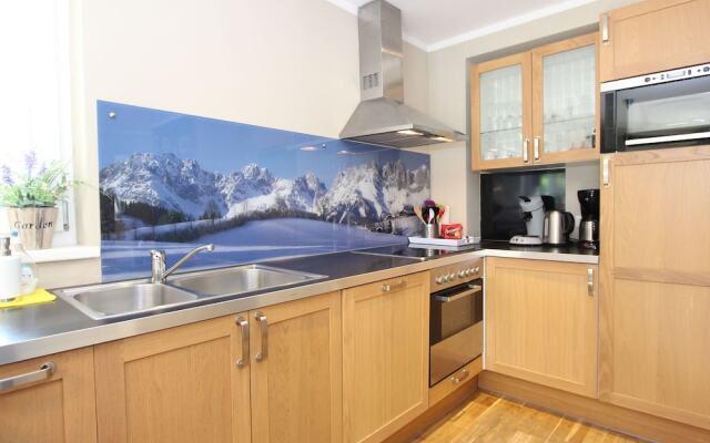 Stunning Villa in Kitzbuhel with Private Terrace