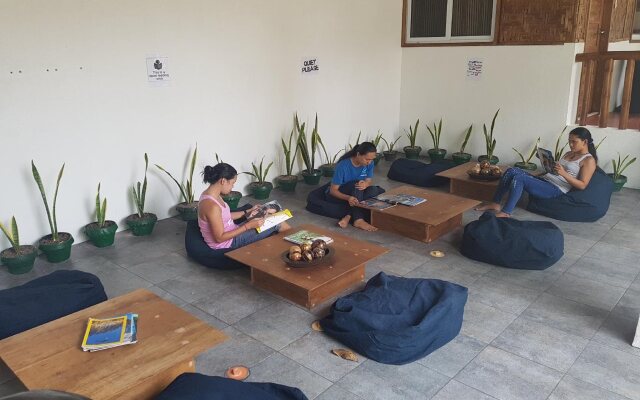 Evolution Dive and Beach Resort