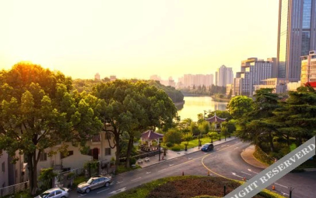 Meishan Grand Hotel