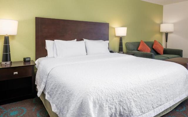 Hampton Inn Orlando-International Airport