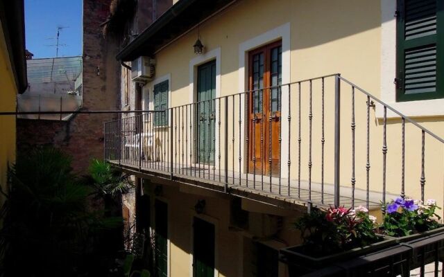 Romeo Giulietta Rooms Apartments Turkish Bath