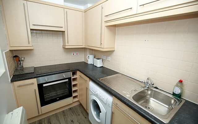 Wallace Apartment