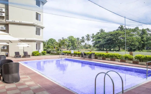 The Golden Suites & Spa Calangute Hotel
