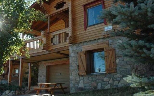Chalet Rouge Sorbier