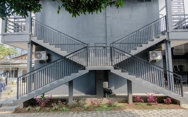 Super OYO Capital O 1176 J3 Residence Syariah