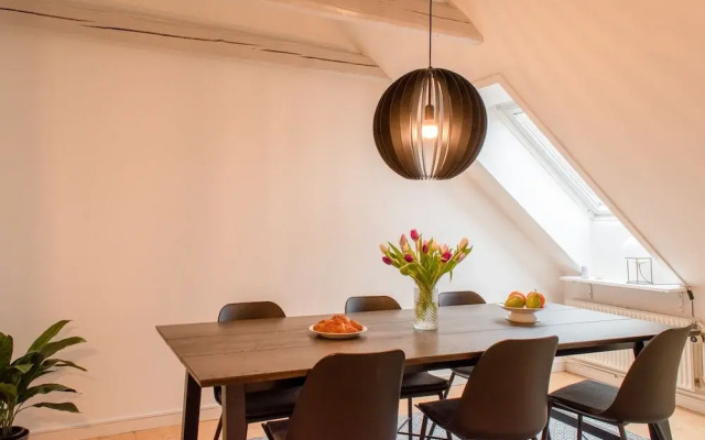 Sanders Canal - Chic 2-bdr Apt in Arhus Center