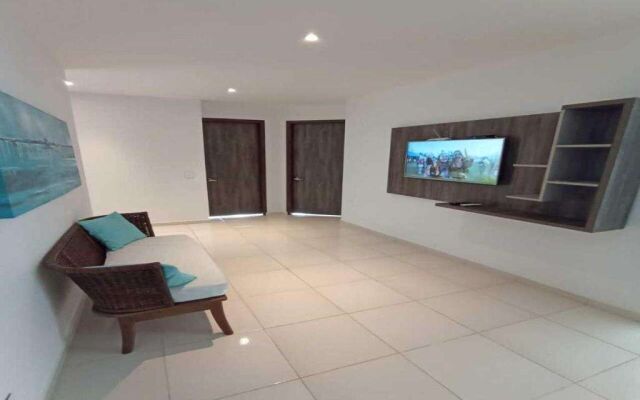 Marina Puerto Velero