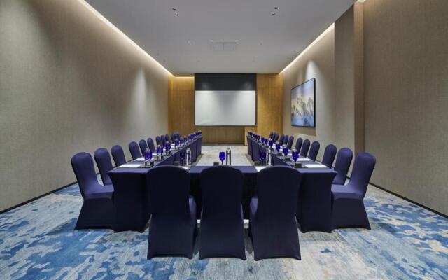 DoubleTree by Hilton Shenzhen Airport