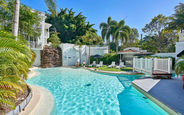 Alassio Palm Cove