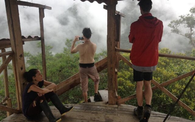 Backpacker Colibri Tarapoto