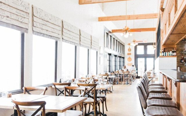 Hillside Boutique Hotel