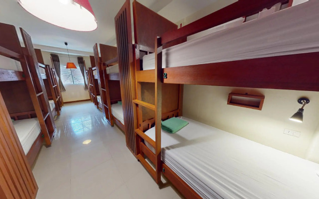Phangan Pearl Hostel