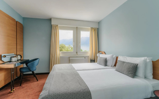 Hotel Mona