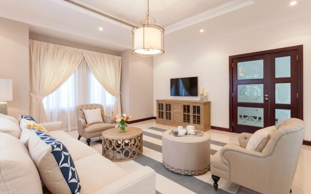 Nasma Luxury Stays - Frond M, Palm Jumeirah