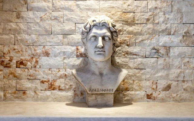 The Owl House Near Chania City Centre