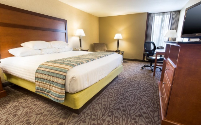 Drury Inn & Suites Atlanta Airport