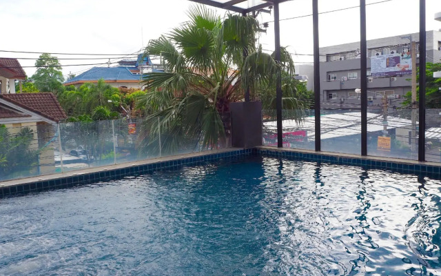 Max Pavillage Bangkok