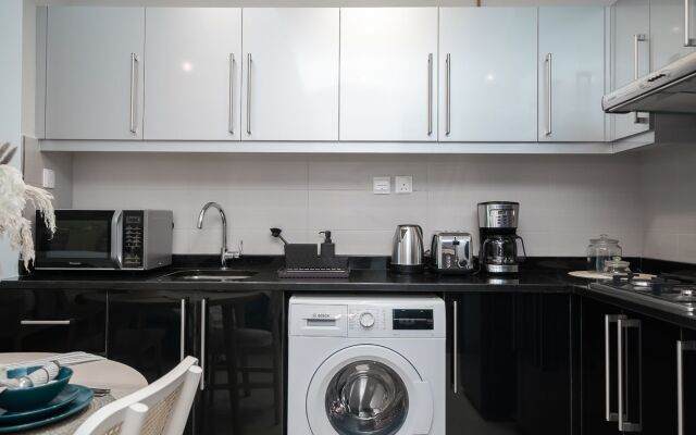 Beautiful apt. Business Bay floor 21