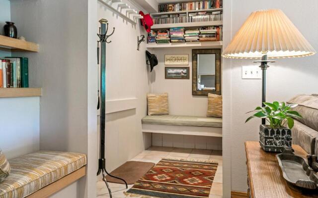 Seasons Four by Snowmass Vacations