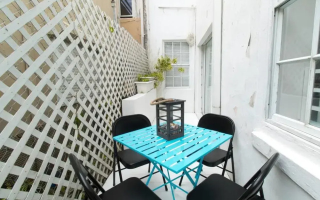 Sage on Ocean Drive Apartments