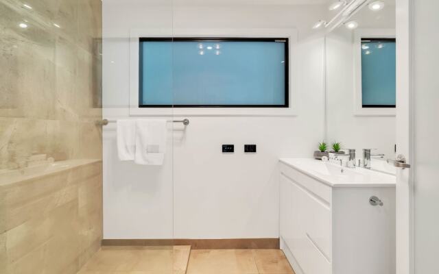 Youngtown Executive Apartments