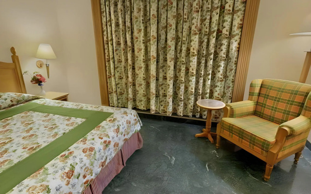 Savoy Suites Noida