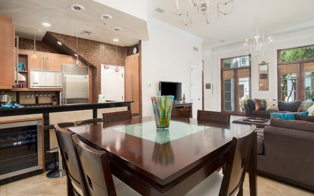 Le Jardin 158 - 3BR 3.5ba -