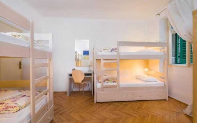 Hostel Stay Inn Split