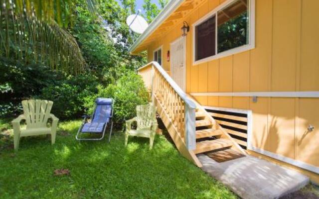 The Bali House & Bali Cottage at Kehena Beach