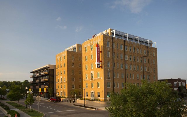 Ambassador Hotel Oklahoma City, Autograph Collection